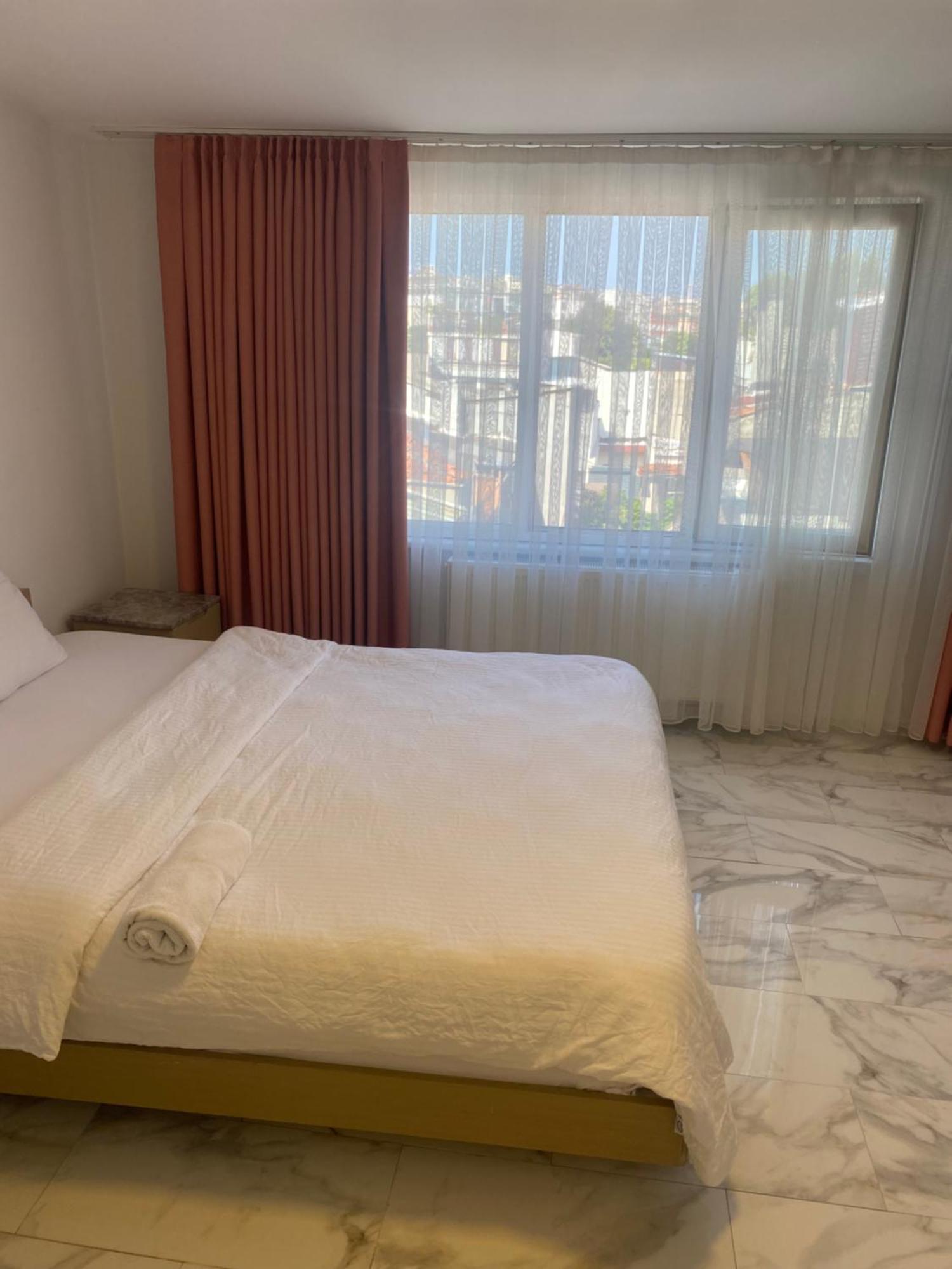 Yenikapi Hotel Istanbul Exterior photo